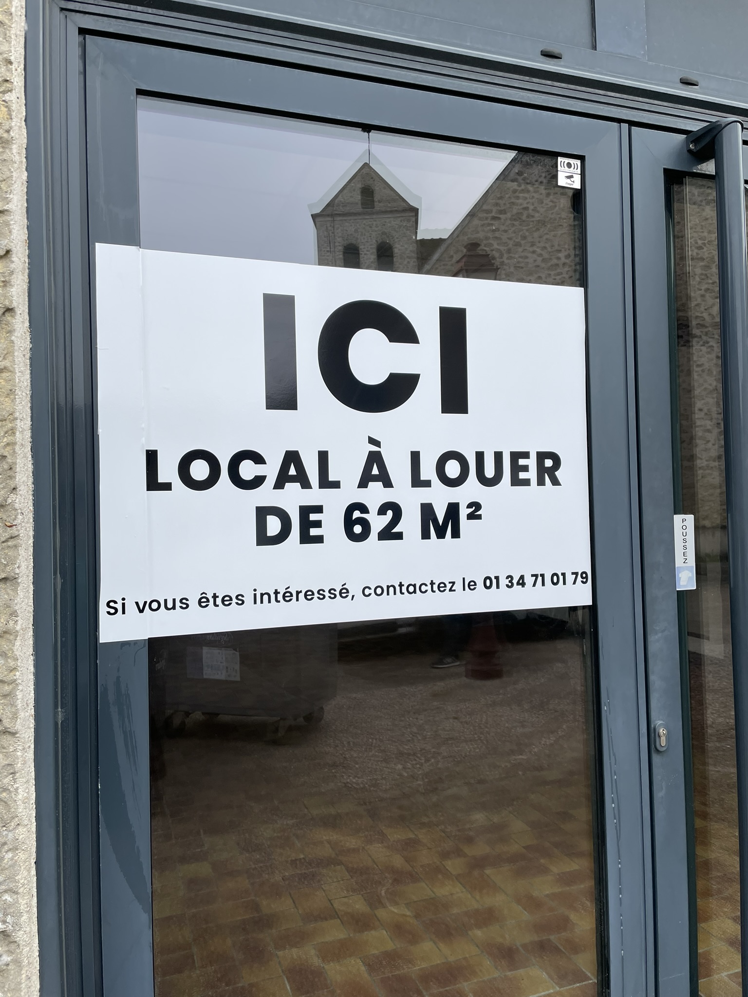 📢 Local municipal à louer – 62 m²