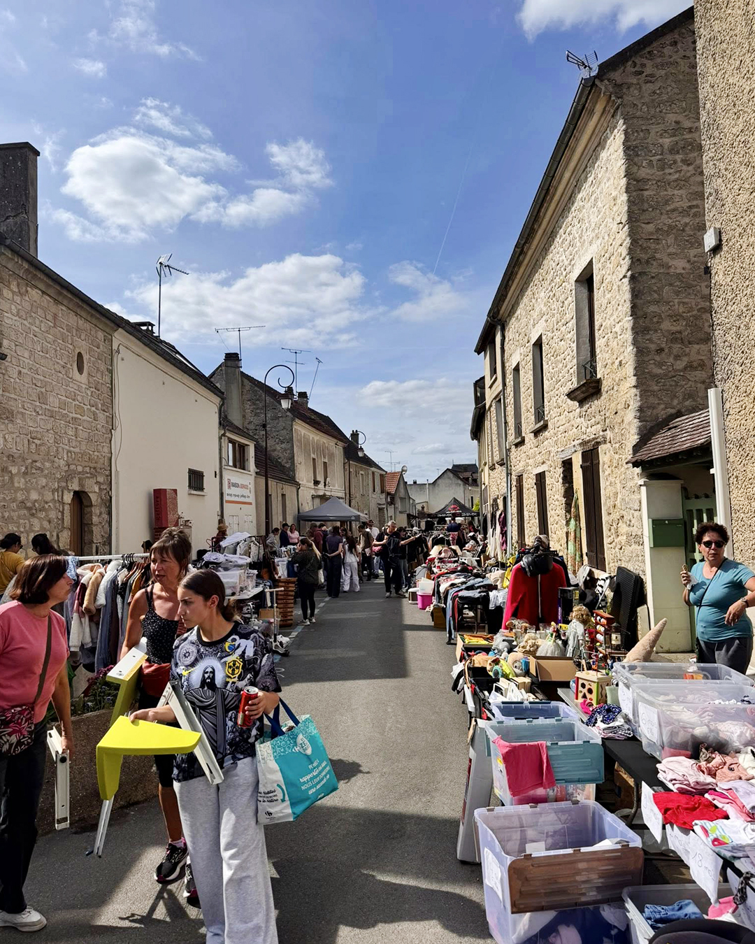 Retour sur la brocante de Chaumontel